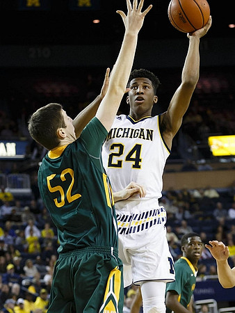 Aubrey Dawkins (24)