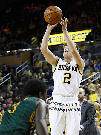 Spike Albrecht (2)