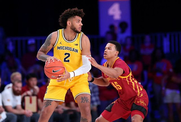 Isaiah Livers (2)