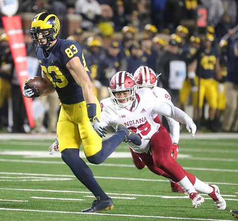 Zach Gentry (83)
