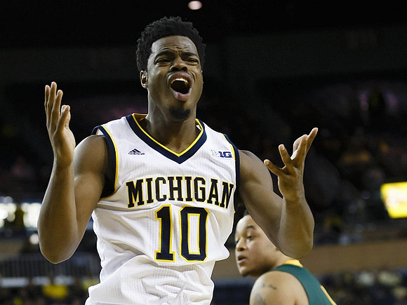 Derrick Walton Jr. (10)