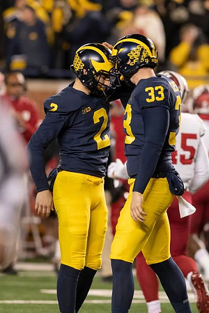Jake Moody (2) and Camaron Cheeseman (33)