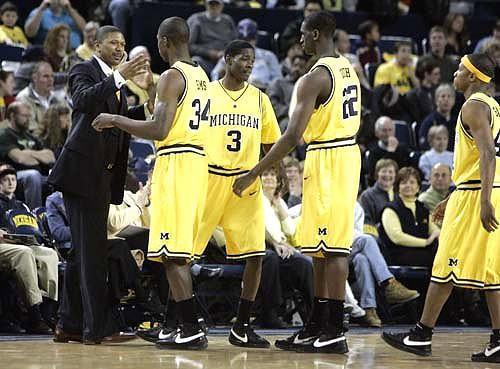 Jalen Rose, DeShawn Sims, Manny Harris, Ekpe Udoh, and Kelvin Grady