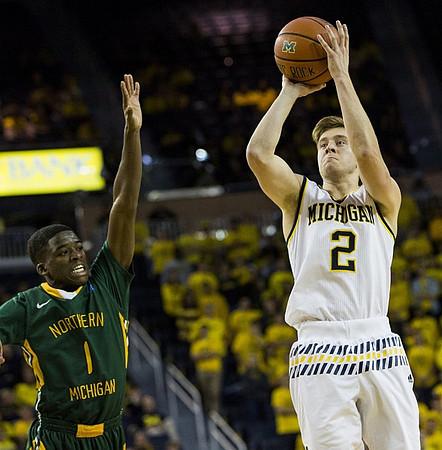 Spike Albrecht (2)