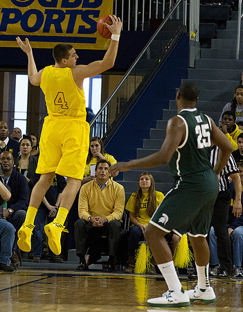 Mitch McGary (4)