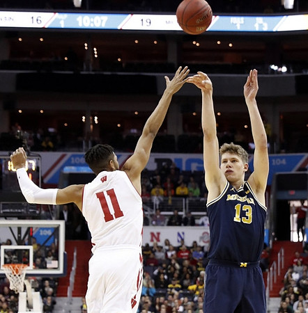 Moritz Wagner (13)