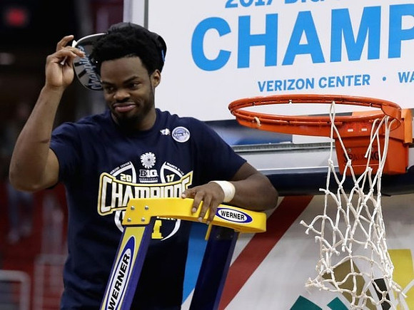 Derrick Walton Jr. (10)