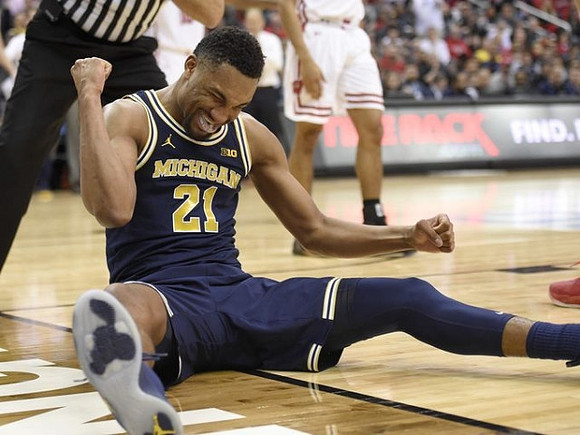 Zak Irvin (21)