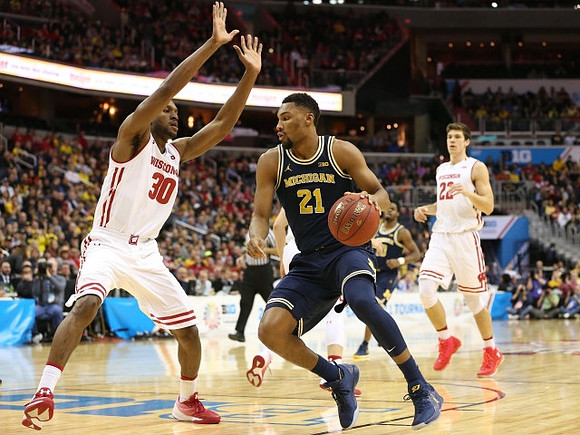 Zak Irvin (21)