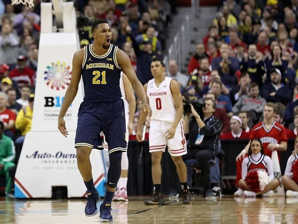 Zak Irvin (21)