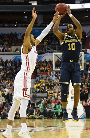 Derrick Walton Jr. (10)