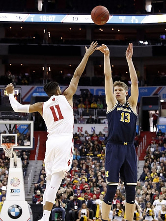 Moritz Wagner (13)