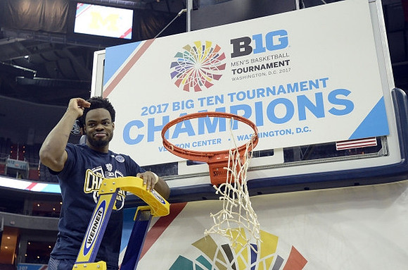 Derrick Walton Jr. (10)