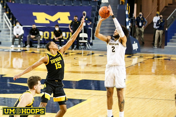 Isaiah Livers (2)