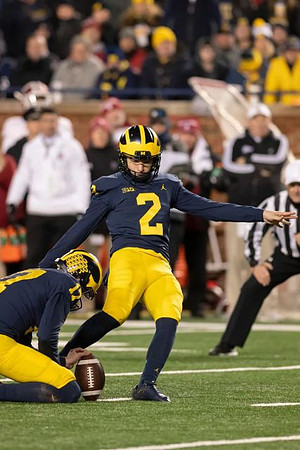 Will Hart (17) and Jake Moody (2)