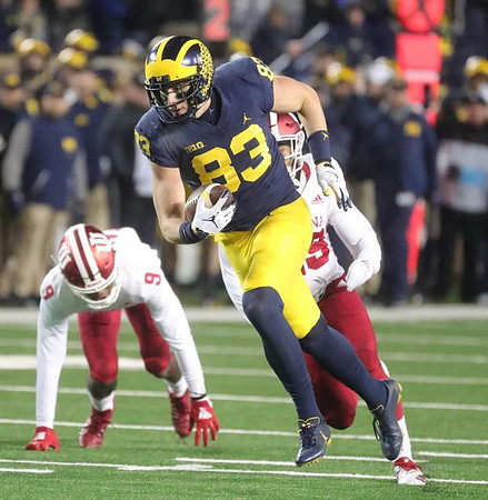 Zach Gentry (83)