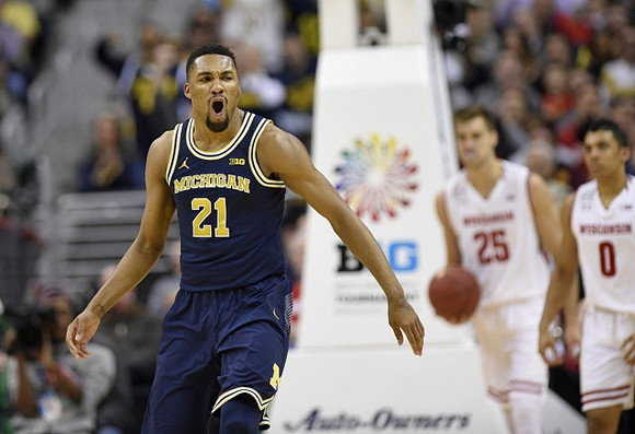 Zak Irvin (21)