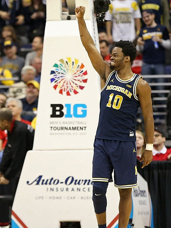 Derrick Walton Jr. (10)