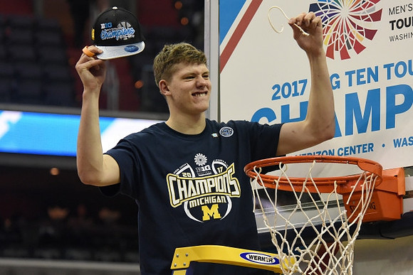 Moritz Wagner (13)