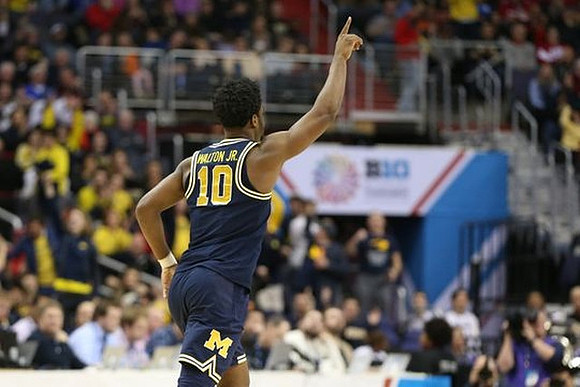 Derrick Walton Jr. (10)