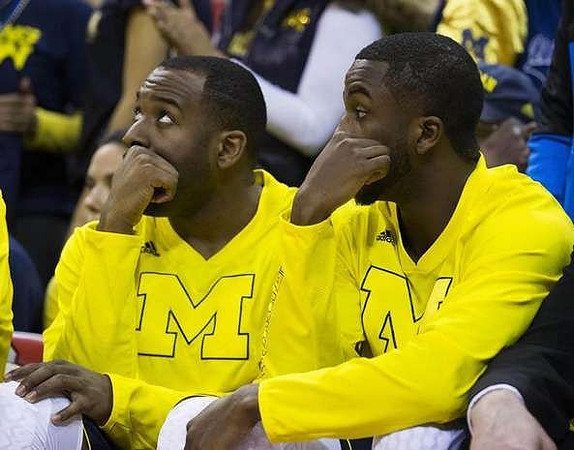 Eso Akunne (5) and Corey Person (32)