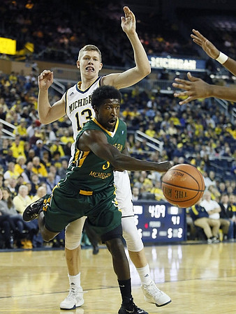 Moritz Wagner (13)