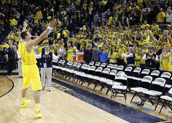 Mitch McGary (4)