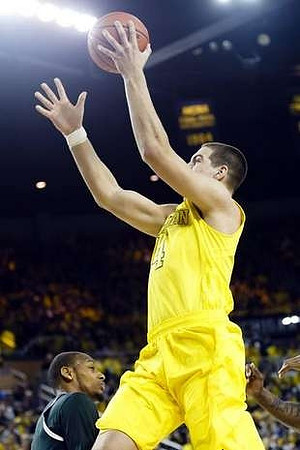 Mitch McGary (4)