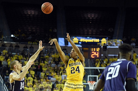 Aubrey Dawkins (24)