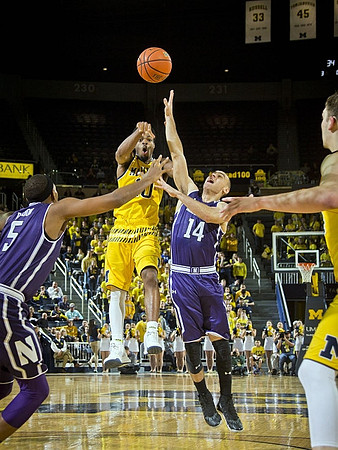 Derrick Walton Jr. (10)