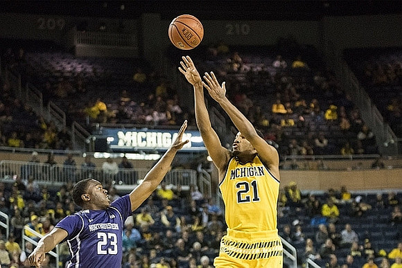 Zak Irvin (21)