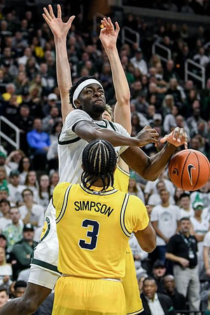 Zavier Simpson (3)