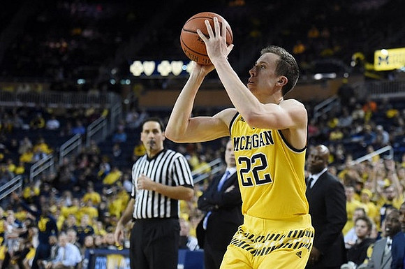 Duncan Robinson (22)