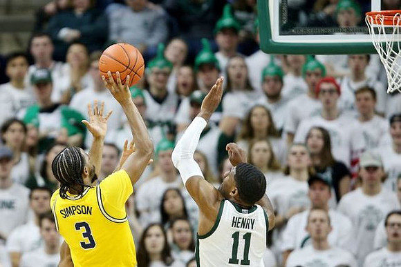 Zavier Simpson (3)