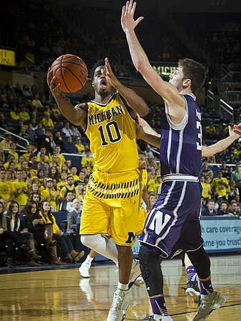 Derrick Walton Jr. (10)