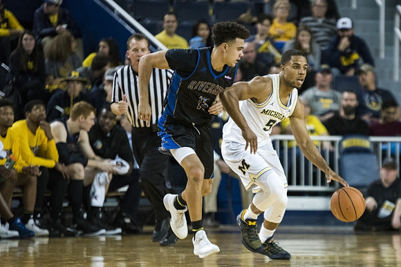 Jaaron Simmons (5)
