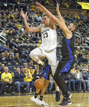 Moritz Wagner (13)