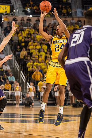 Aubrey Dawkins (24)
