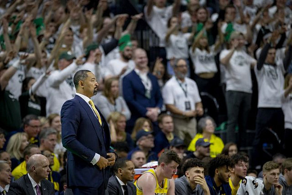 Juwan Howard and Michigan Team