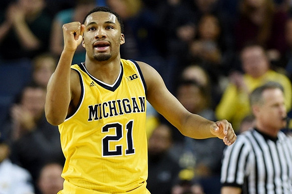 Zak Irvin (21)