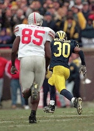 Andre Weathers (30)