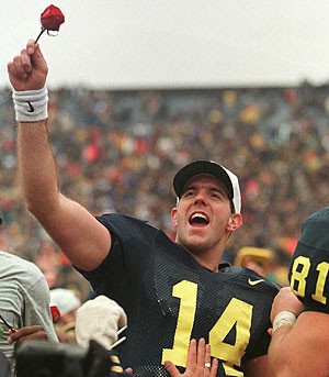 Brian Griese (14) and Glen Steele (81)