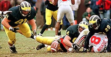 Marcus Ray (29), Rob Swett (44), and Glen Steele (81)