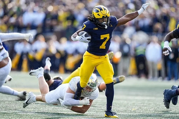 Donovan Edwards (7)