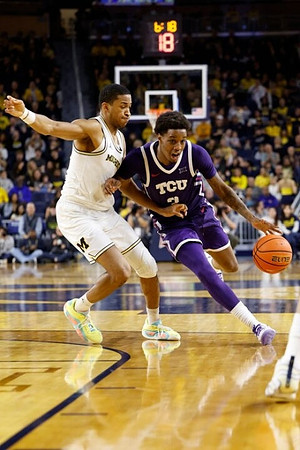 Nimari Burnett (4)