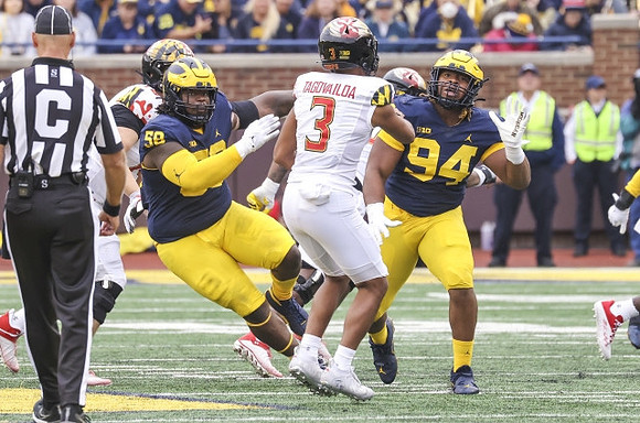 Mazi Smith (58) and Kris Jenkins (94)