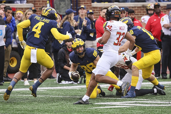 Micah Pollard (4), Matthew Hibner (88), and Colston Loveland (18)