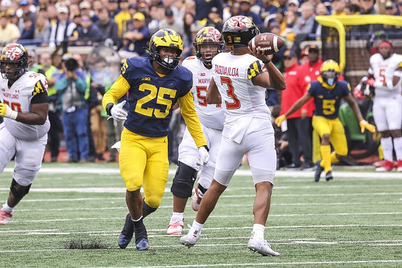 Junior Colson (25) and DJ Turner (5)