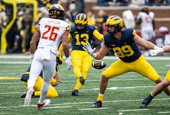 Jake Moody (13) and Carter Selzer (89)