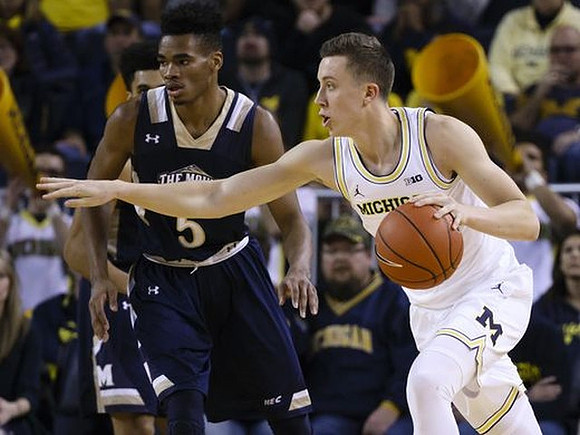 Duncan Robinson (22)